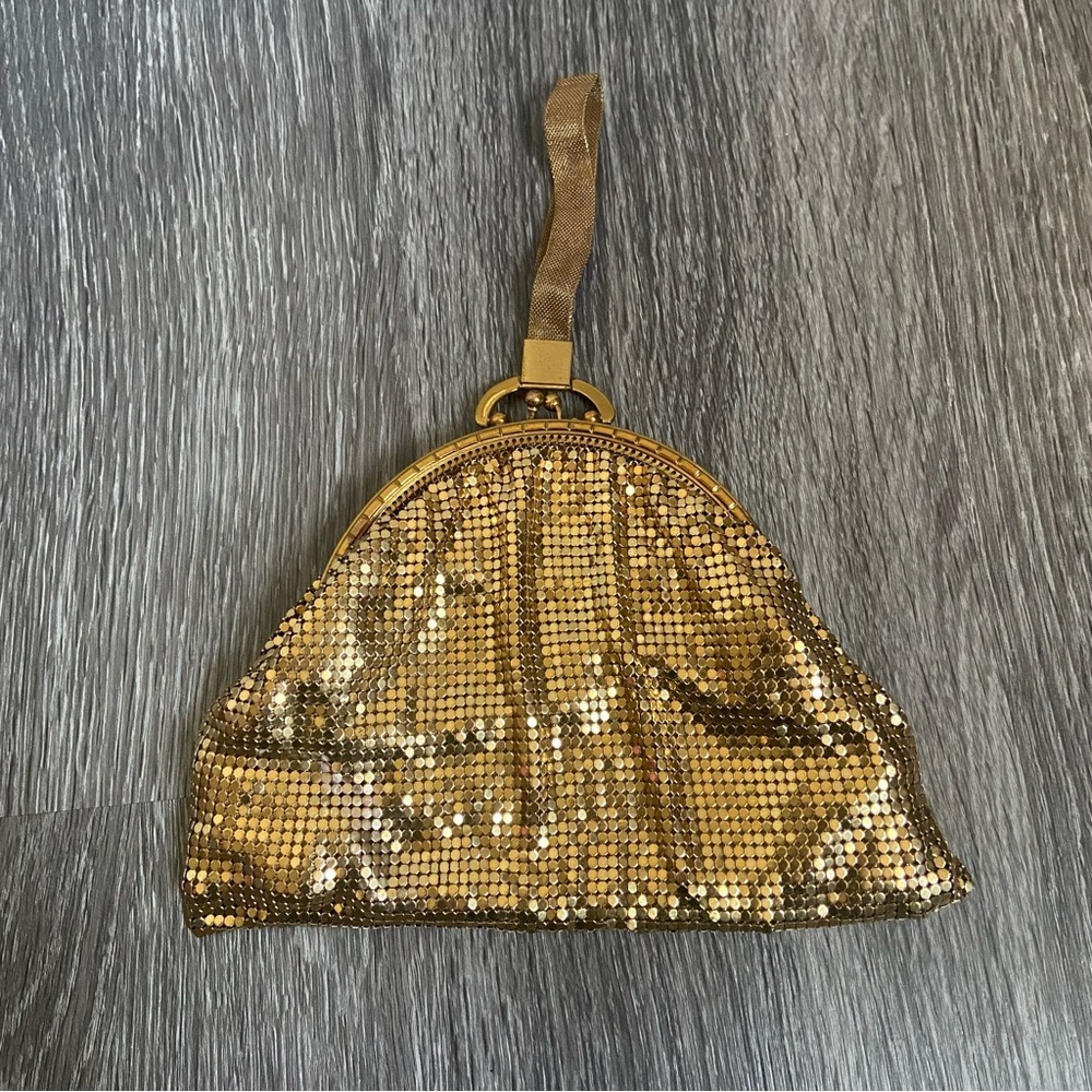 Vintage Whiting and Davis Gold Mesh Clutch Bag